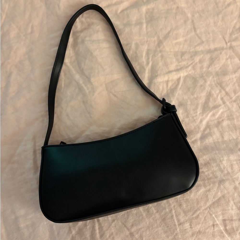 Oak+Fort Black Minimal Shoulder Bag